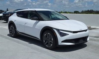 2026 Volvo XC40 Ultra Dark