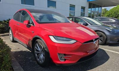 2020 Tesla Model X Long Range