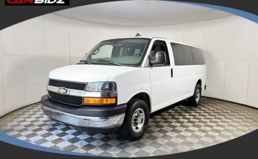 2016 Chevrolet Express LT