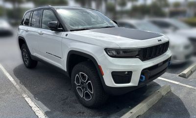 2022 Jeep Grand Cherokee Trailhawk 4XE