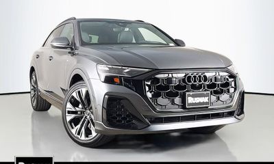 2026 Audi Q8 S Line Quattro