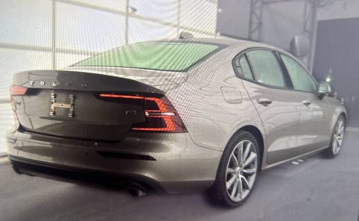 2019 Volvo S60 Momentum