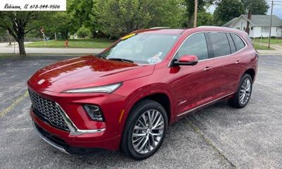 2025 Buick Enclave Avenir