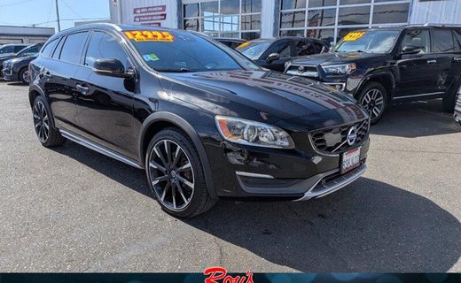 2016 Volvo V60CC SV35 Platinum