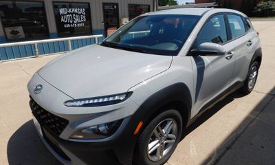 2023 Hyundai Kona SE
