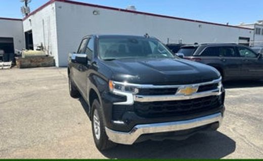 2025 Chevrolet Silverado LT