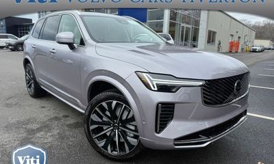 2026 Volvo XC90 Ultra Bright