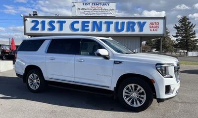 2022 GMC Yukon XL SLT