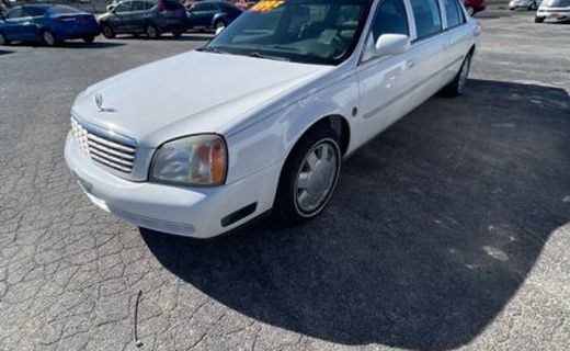 2000 Cadillac Commercial Chassis DHS