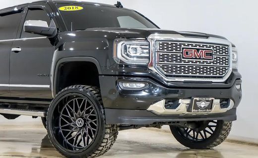 2018 GMC Sierra Denali