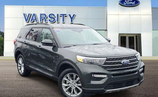 2024 Ford Explorer XLT