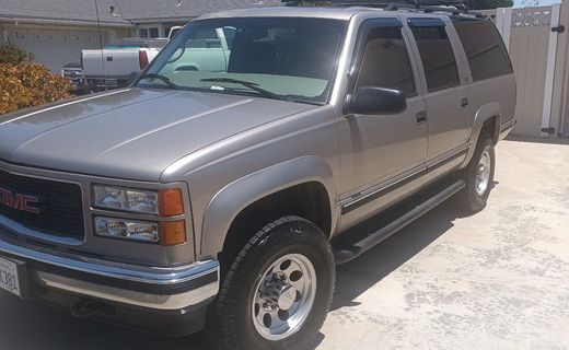 1998 GMC Suburban