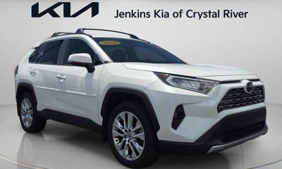 2019 Toyota RAV4 Limited