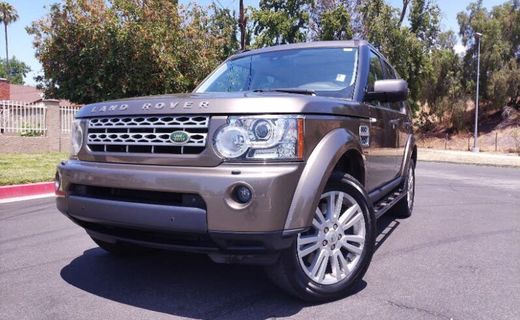 2011 Land Rover LR4 HSE LUX
