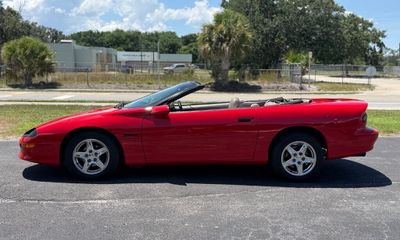 1997 Chevrolet Camaro Sport