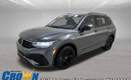 2022 Volkswagen Tiguan 4MOTION SE Black