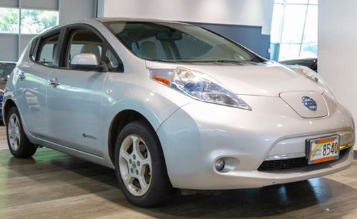 2012 Nissan Leaf SL