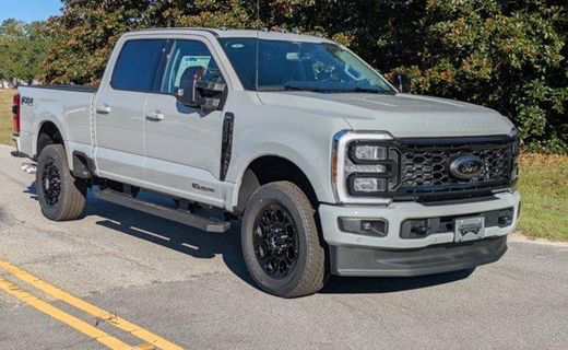 2025 Ford F-350 Lariat