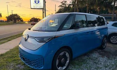 2025 Volkswagen ID Buzz Pro S Plus