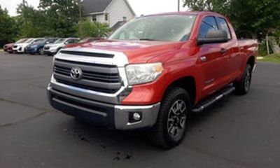 2014 Toyota Tundra SR5