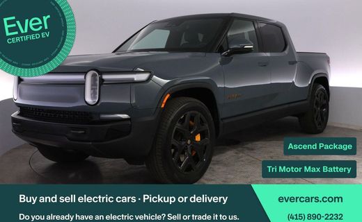 2025 Rivian R1T Premium