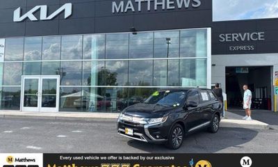 2020 Mitsubishi Outlander ES SE LE
