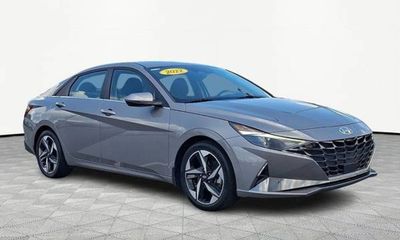2022 Hyundai Elantra SEL W Premium
