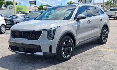 2025 Kia Sorento S
