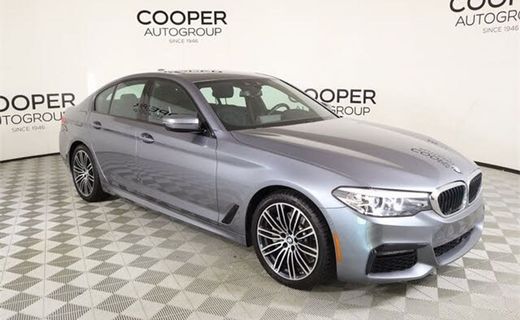 2019 BMW 530I