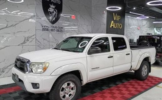 2013 Toyota Tacoma Delux