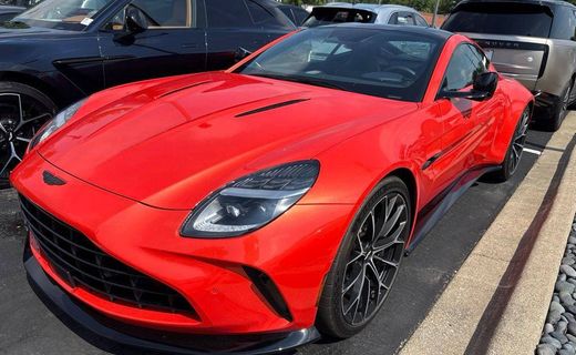 2026 Aston Martin Vantage