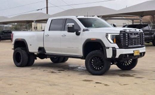 2026 GMC Sierra HD SLE