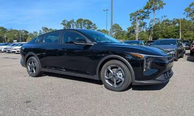 2026 Kia K4 LX LXS