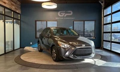 2020 Toyota Yaris LE