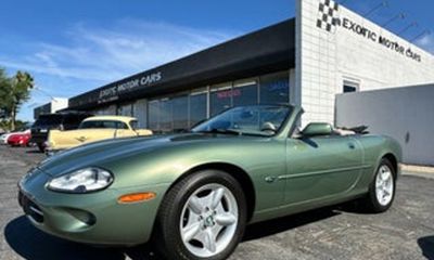 1999 Jaguar XK8 Convertible