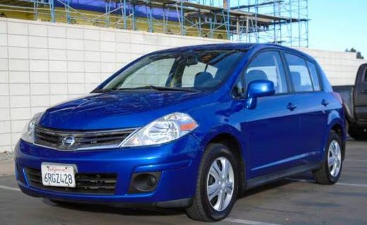 2011 Nissan Versa S