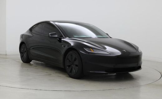 2025 Tesla Model 3 Long Range