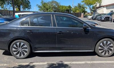 2015 Volkswagen Jetta Hybrid