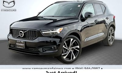 2021 Volvo XC40