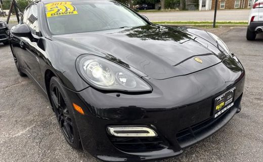 2013 Porsche Panamera GTS