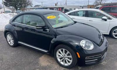 2018 Volkswagen Beetle SE