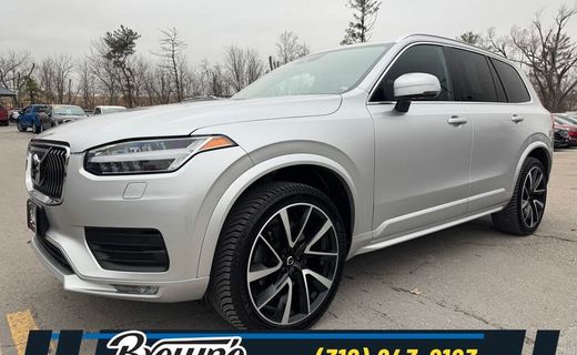 2020 Volvo XC90 Momentum
