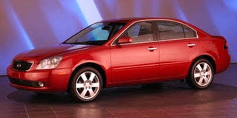 2007 Kia Optima — a typically priced live listing