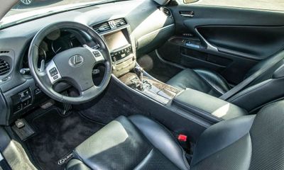 2015 Lexus IS 250C