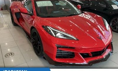 2025 Chevrolet Corvette E RAY Standard