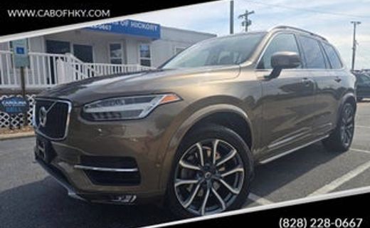 2017 Volvo XC90 Momentum