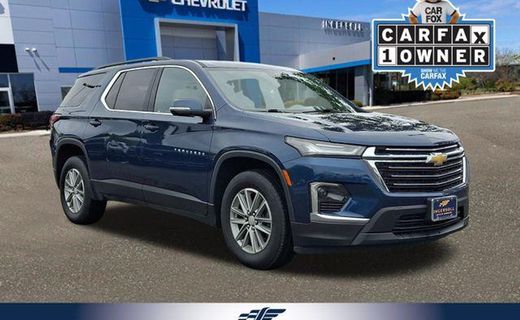 2023 Chevrolet Traverse LT