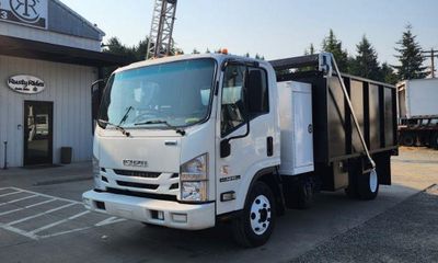 2018 Isuzu NPR-HD