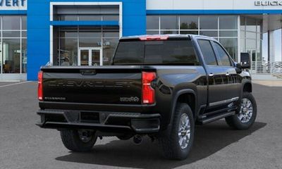 2024 Chevrolet Silverado HD High Country