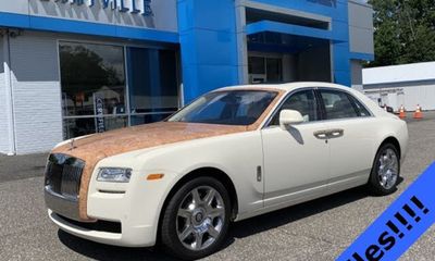 2011 Rolls-Royce Ghost Sedan